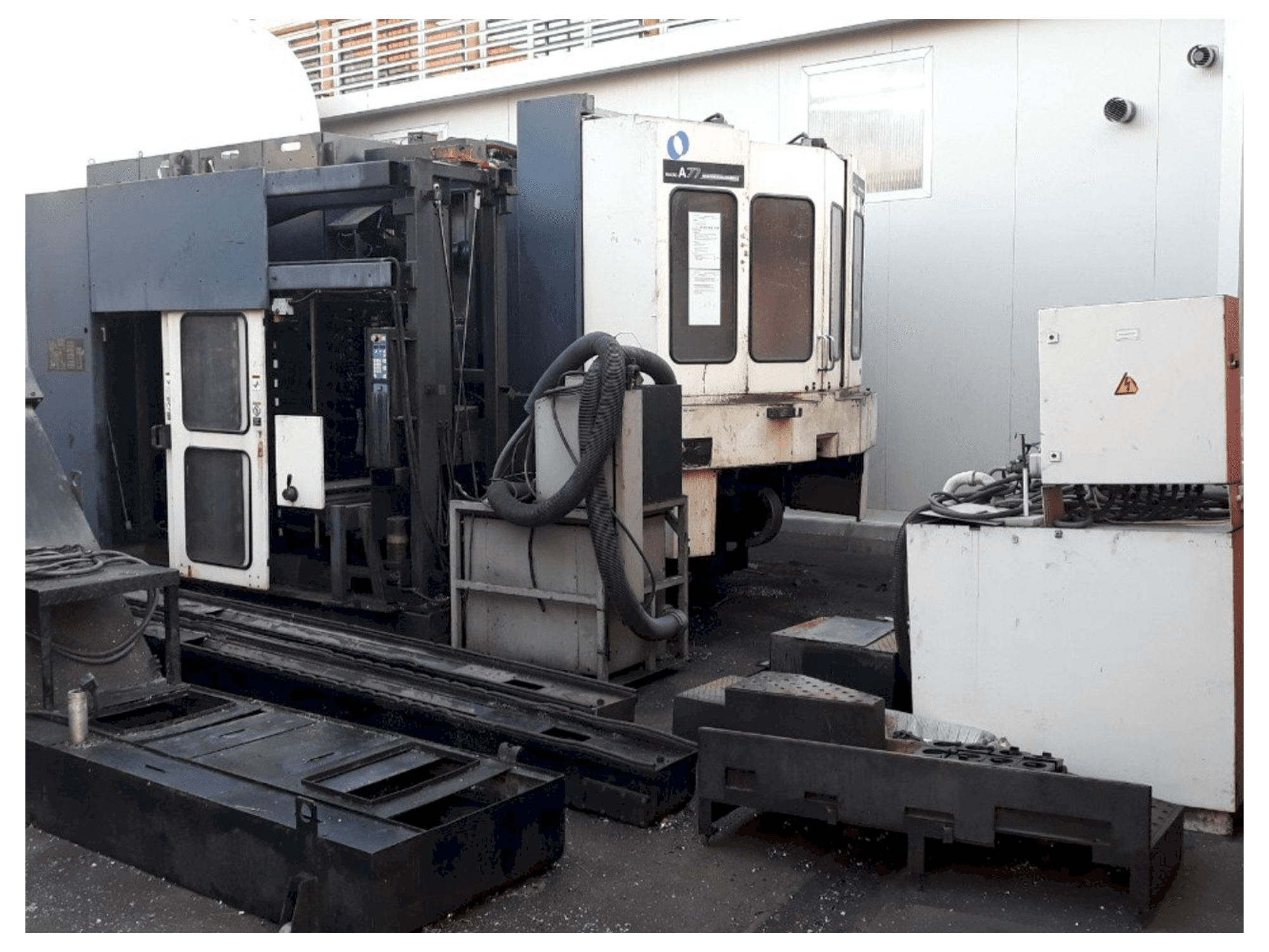 Front view of Makino A77 machine