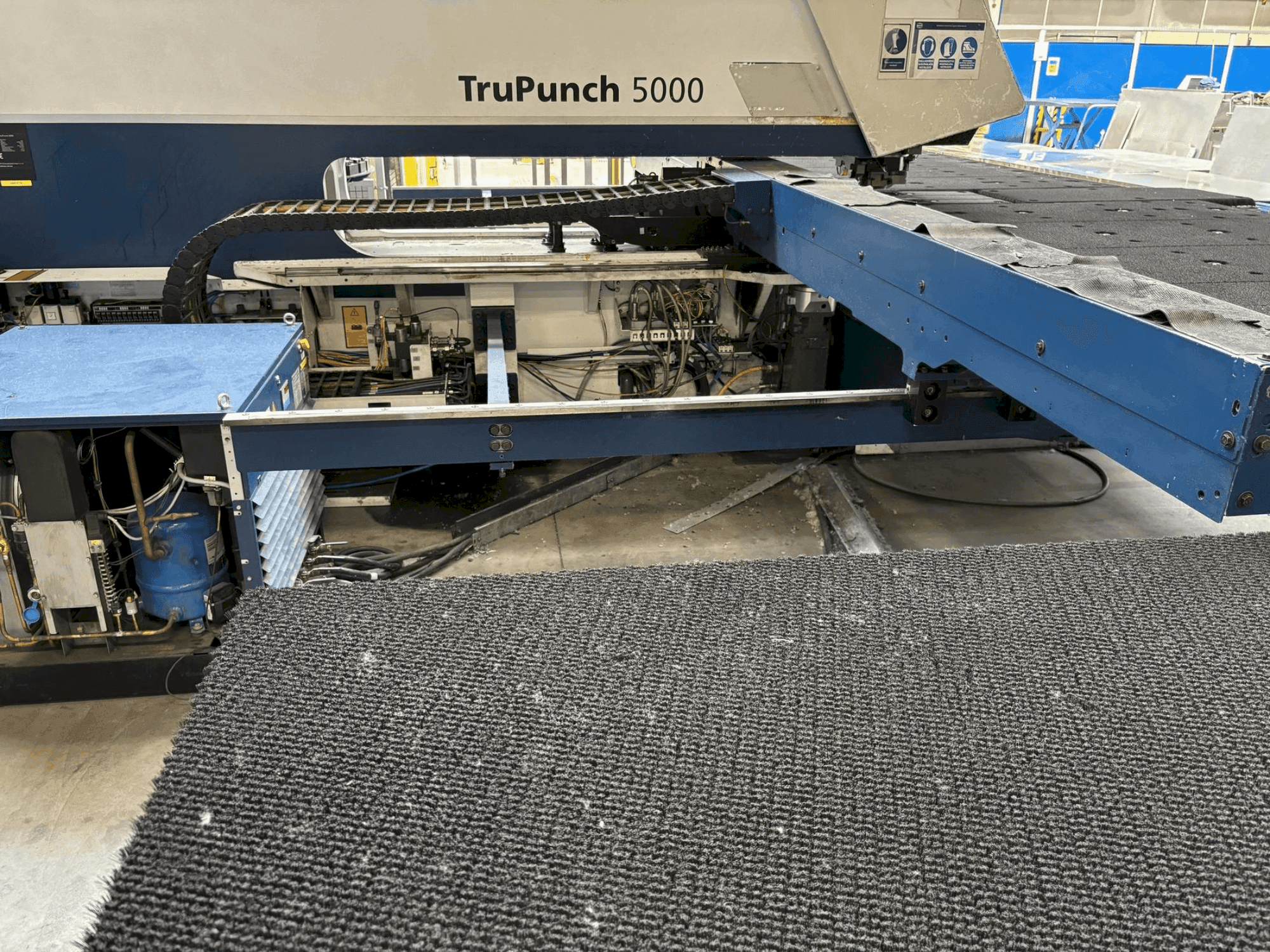 Front view of TRUMPF TRUPUNCH 5000 S10 machine