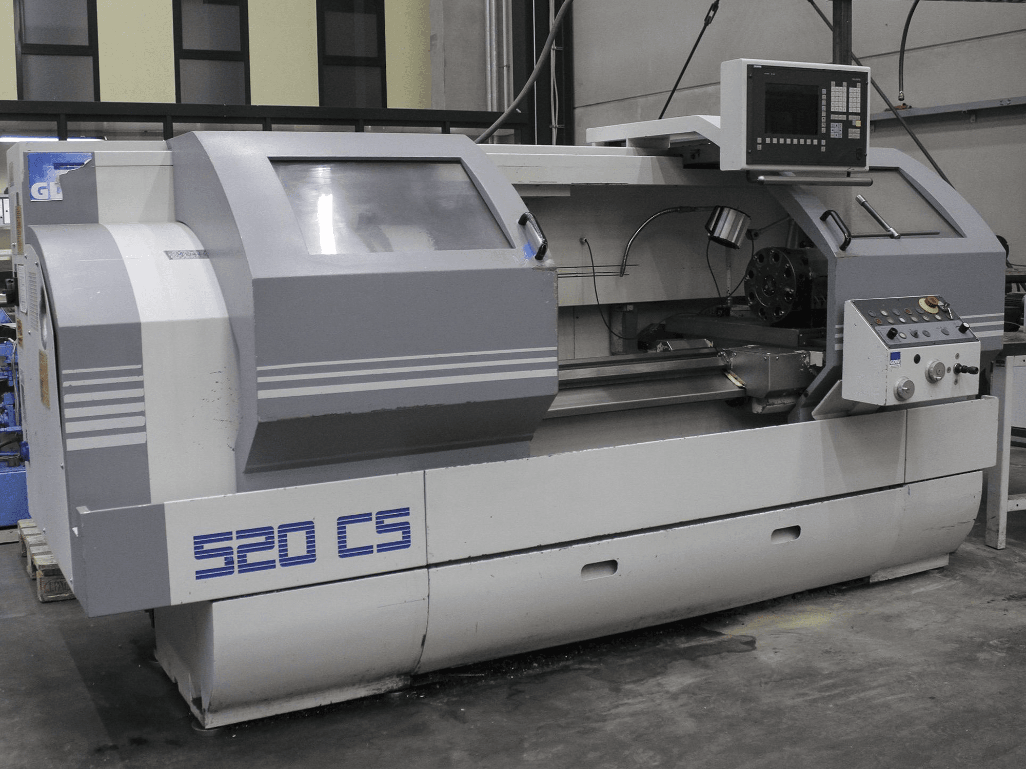 Front view of GDW 520CS machine