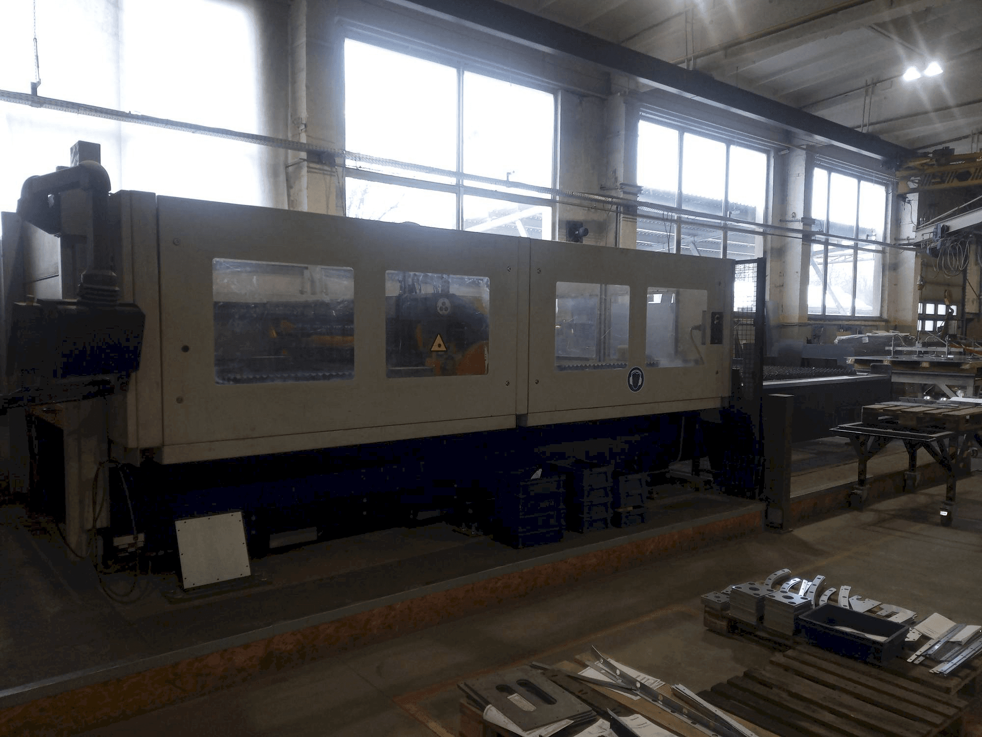 Front view of Bystronic Bysprint 3015 machine