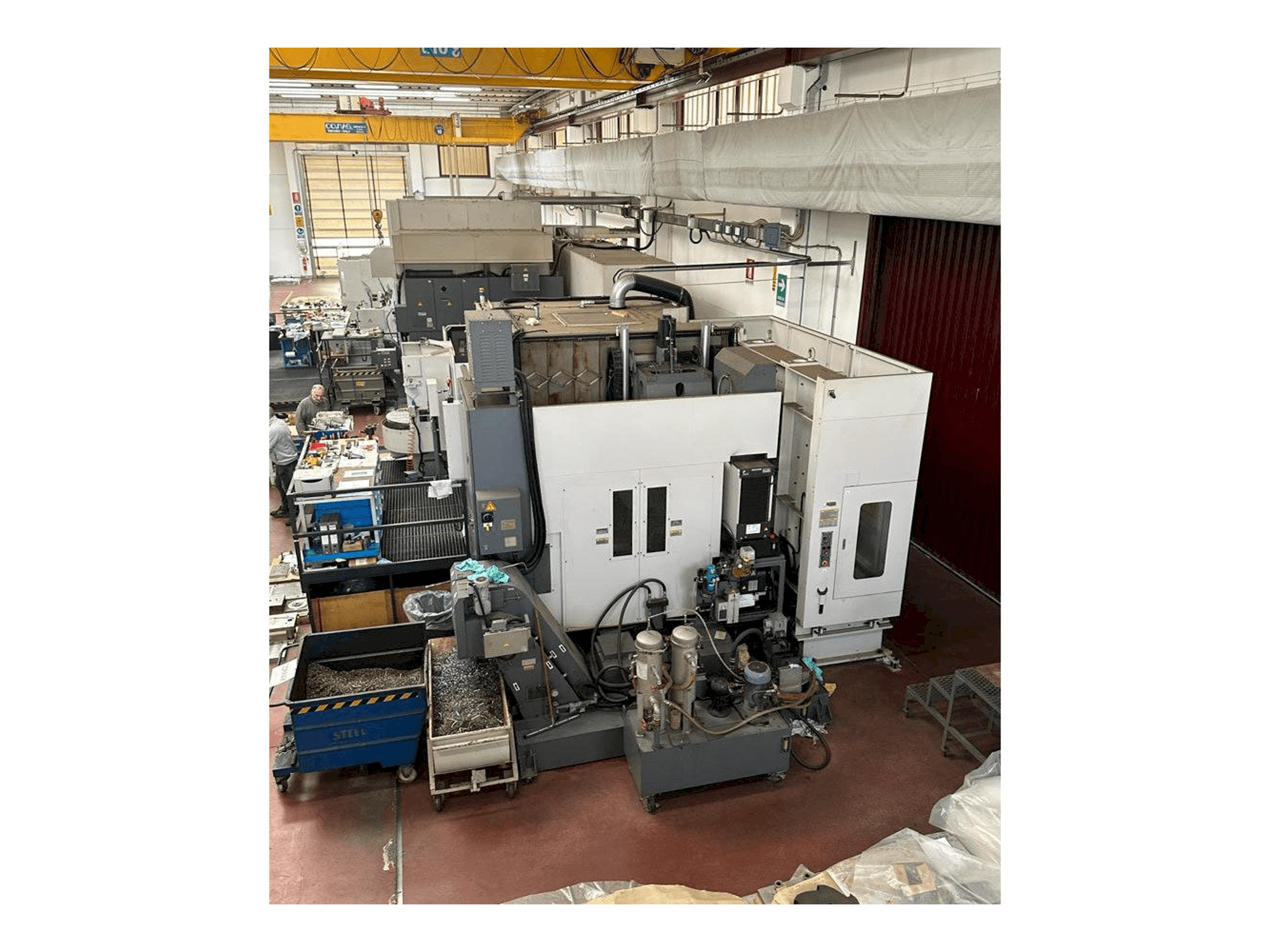 Front view of Okuma MILLAC 800VH machine