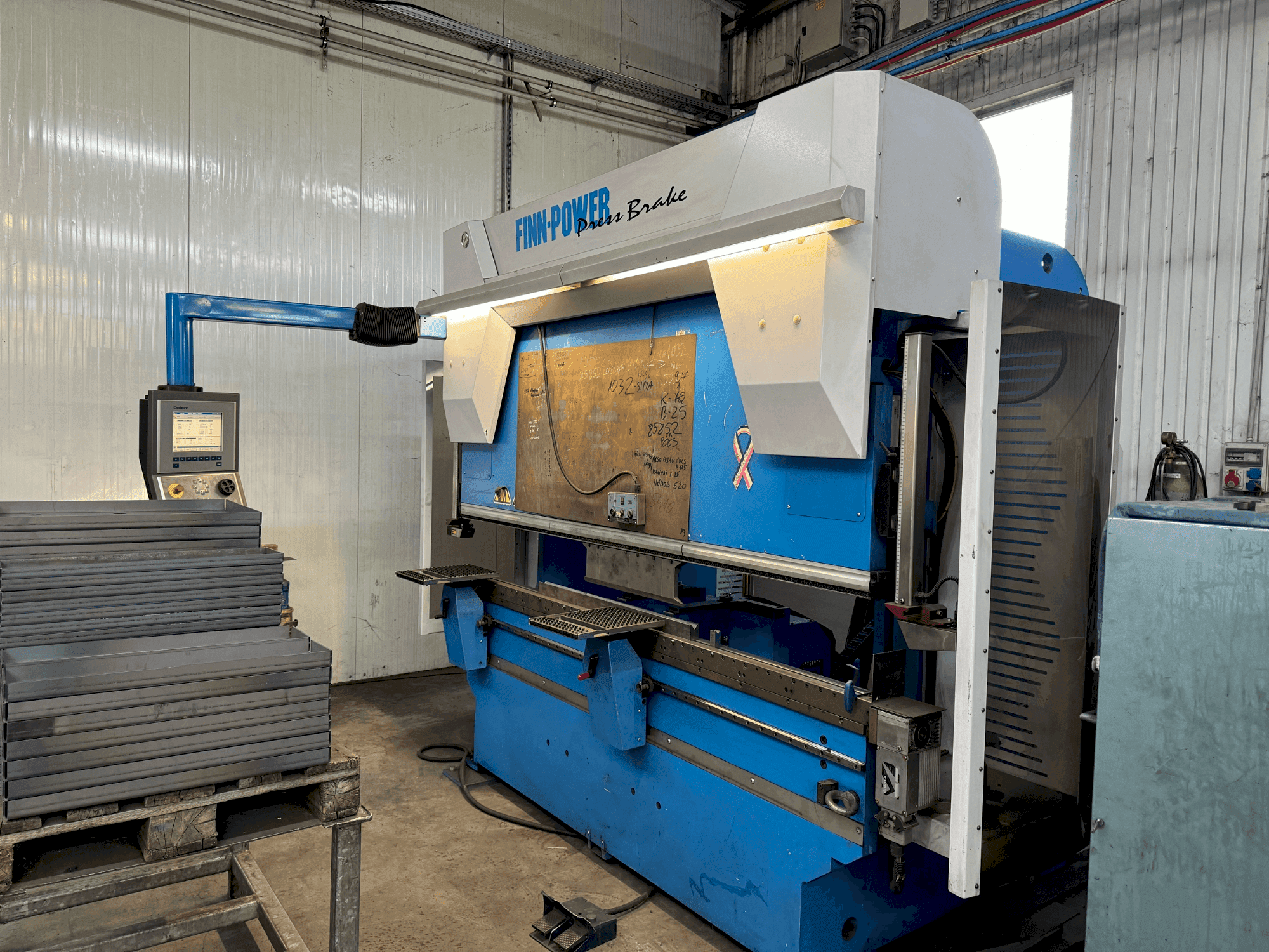 Front view of Finn-Power B80.2550 machine