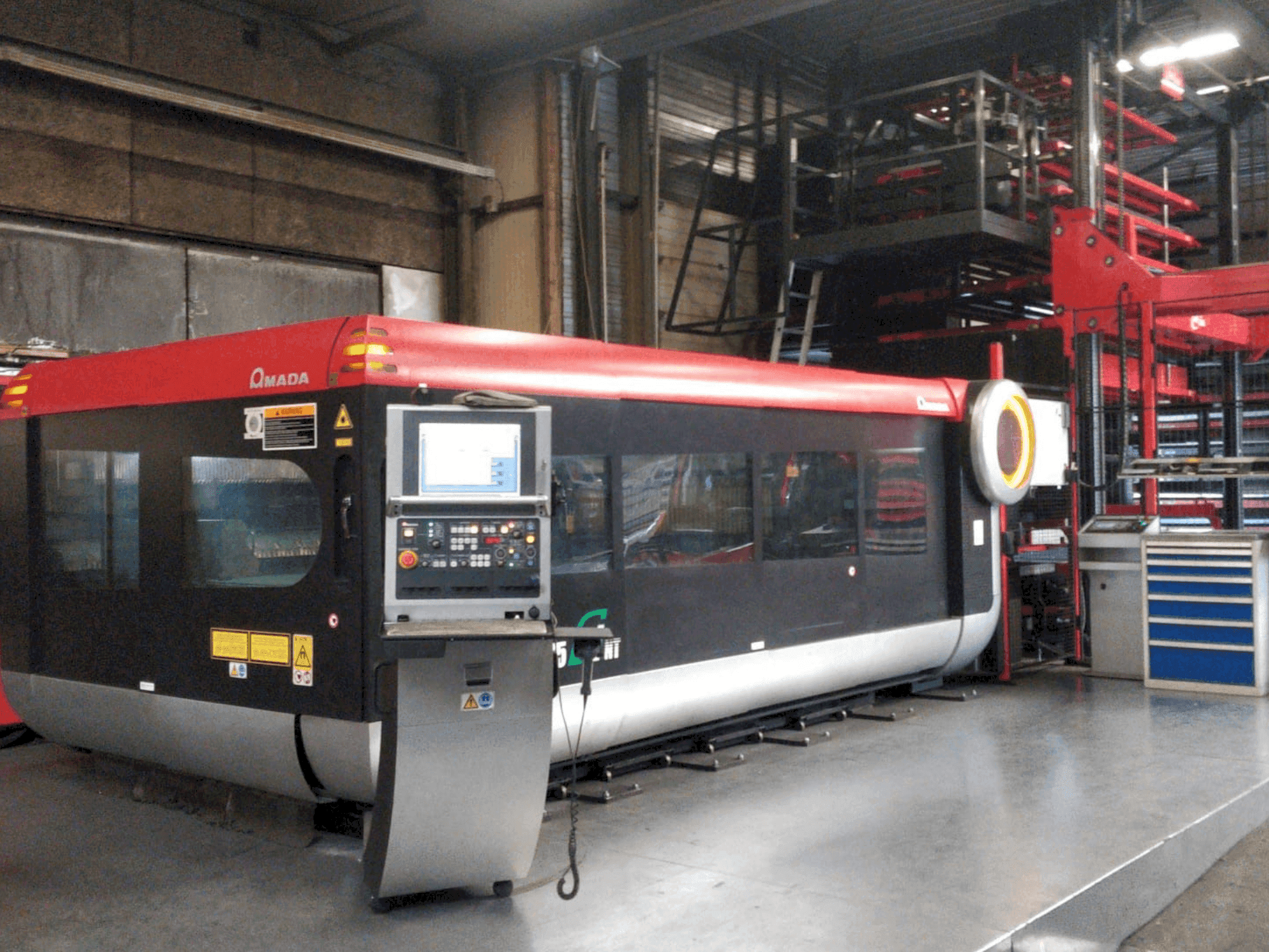 Front view of AMADA LC-3015F1NT 4kW CO2 machine