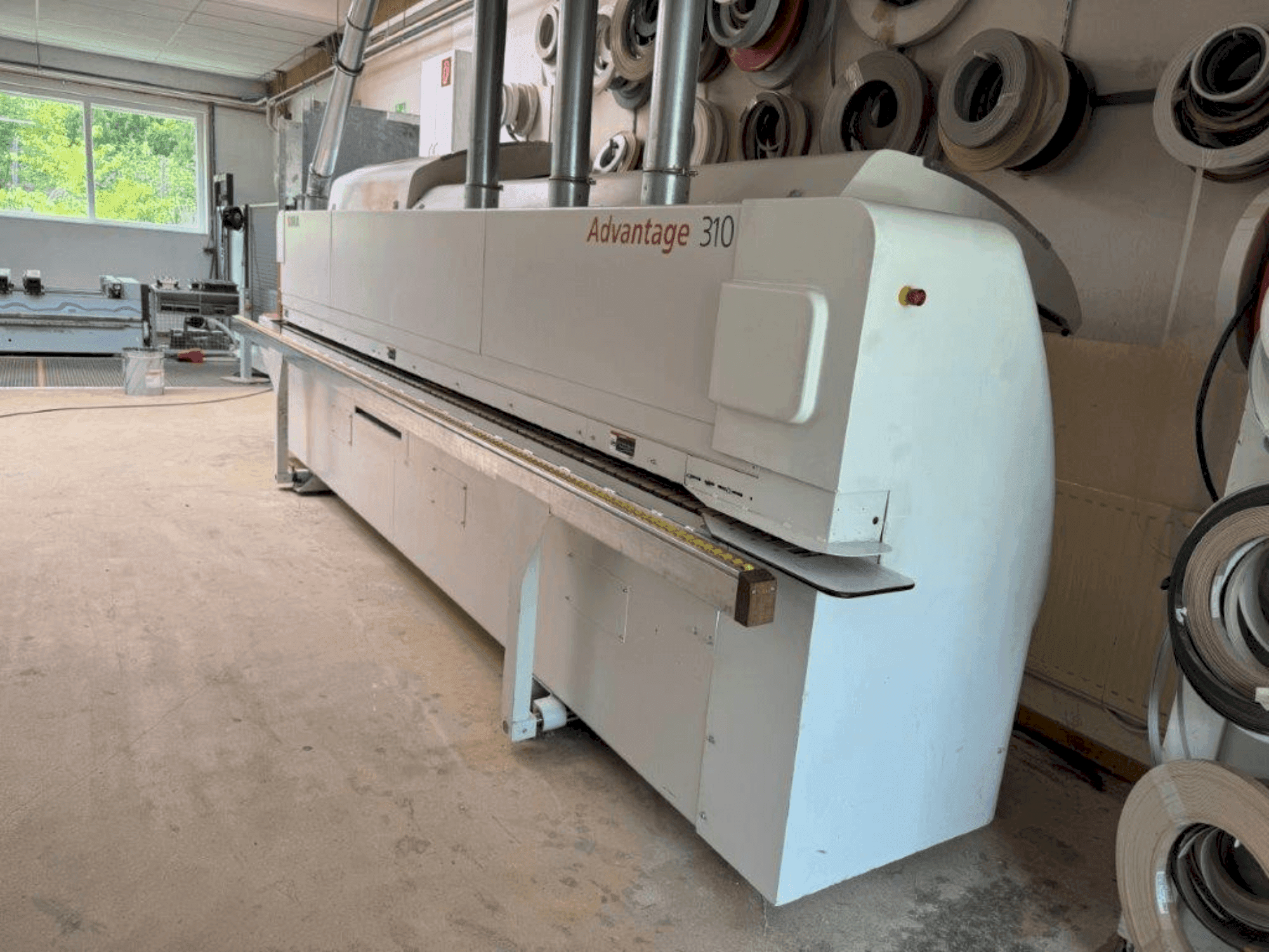 Front view of IMA ADVANTAGE 310 machine