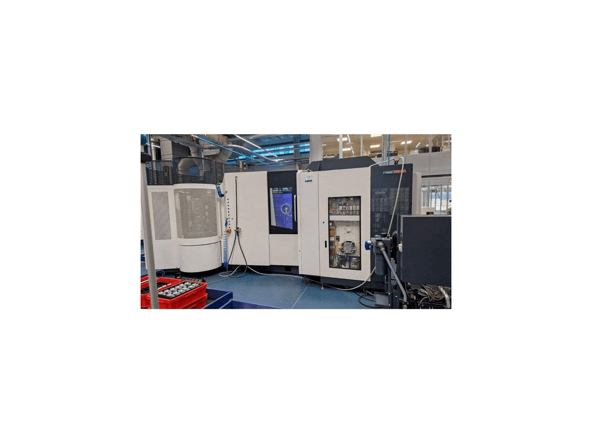 Front view of DMG DECKEL MAHO DMC 60H Linear machine