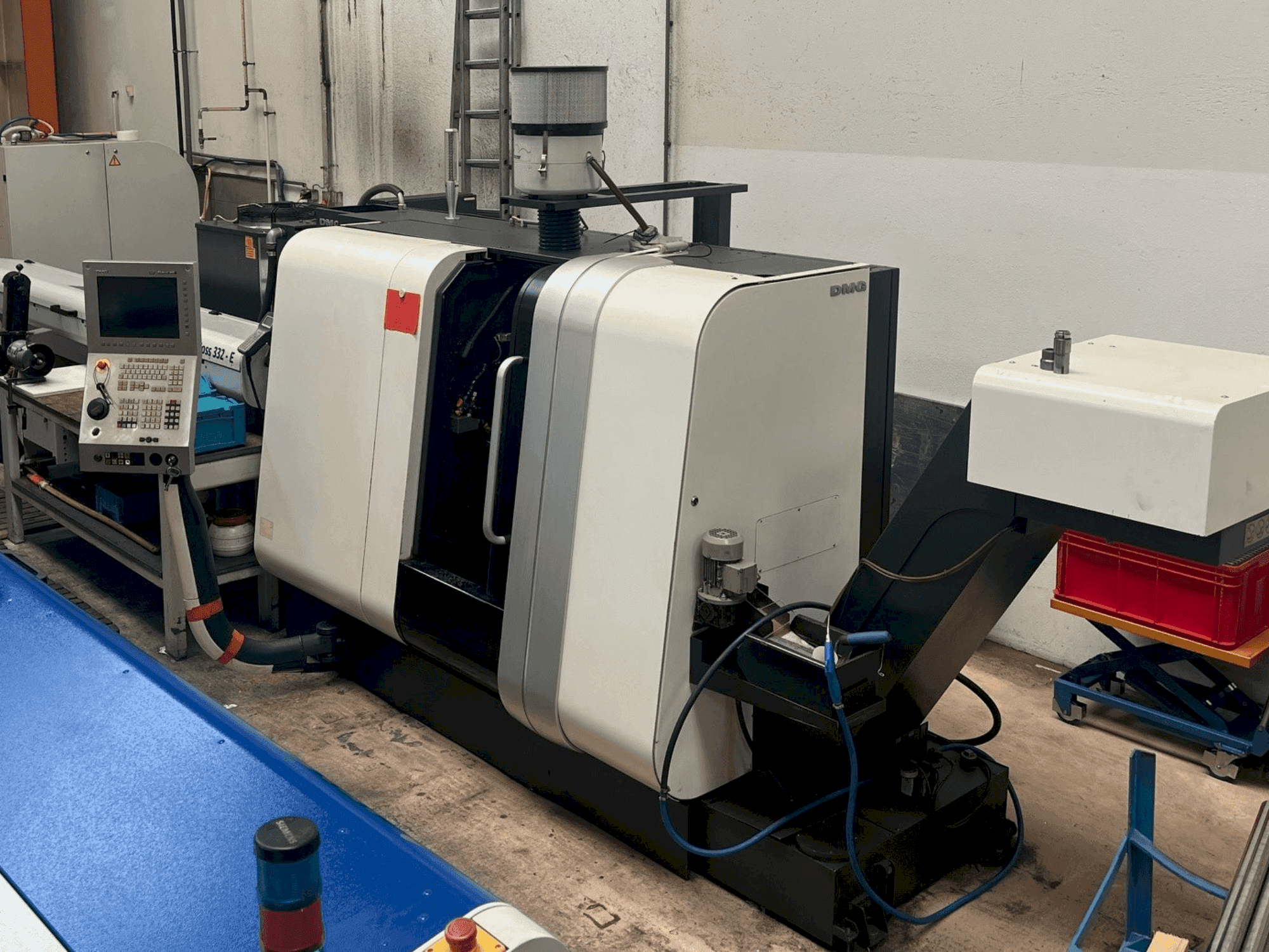 Front view of Gildemeister Sprint 20-8 machine