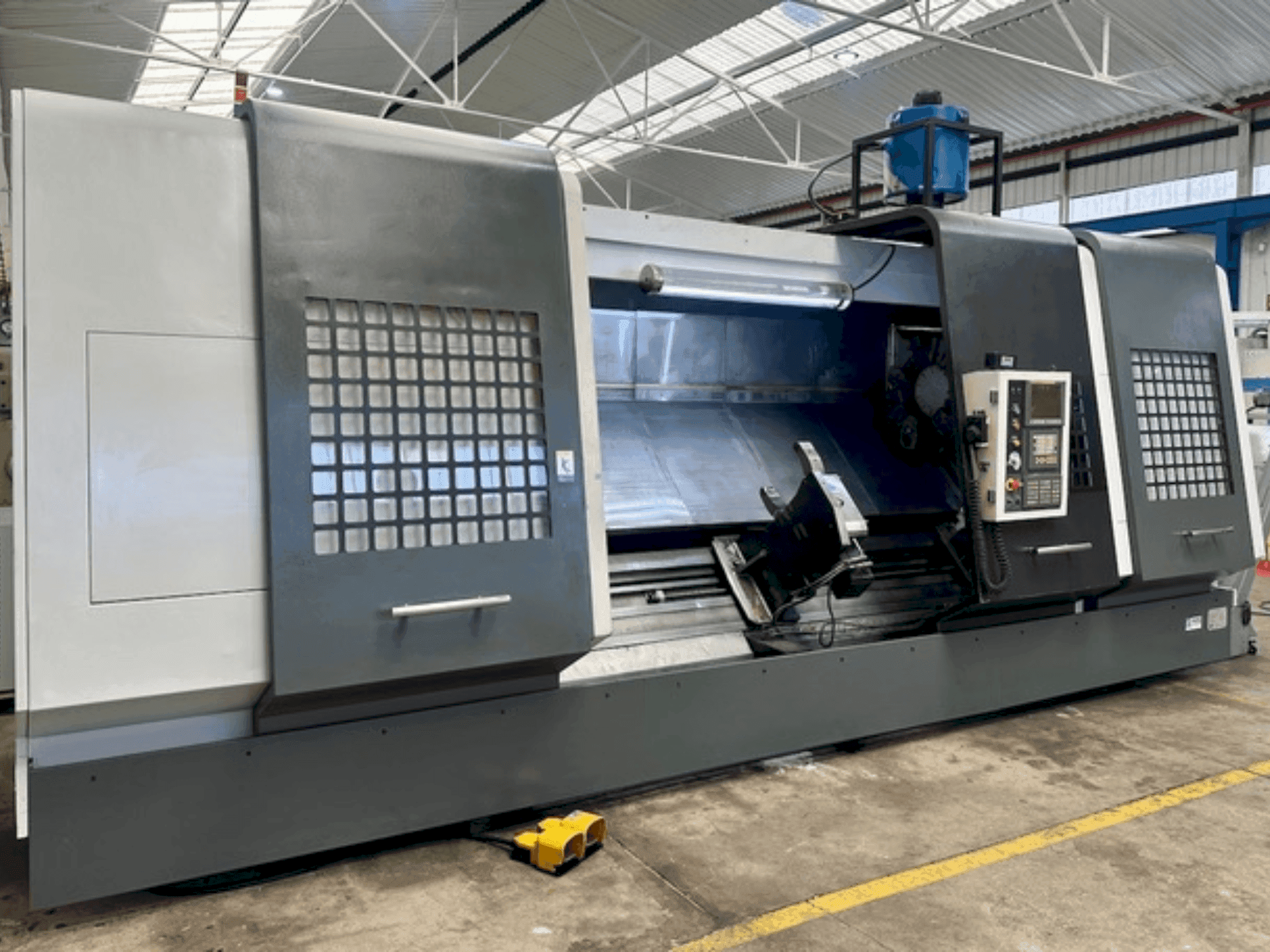 Front view of SMTCL HTC 63300 machine